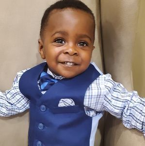 Meet your Posher, Njodzeka